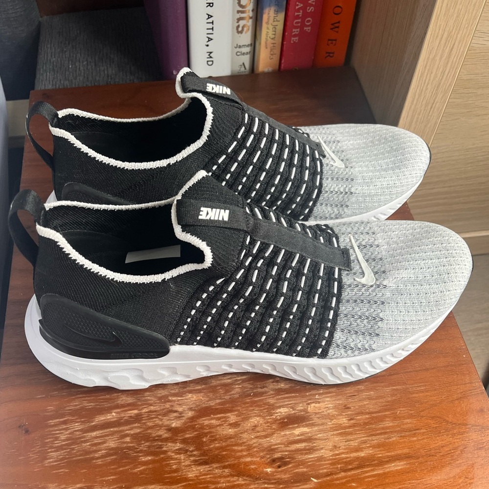 Nike react flyknit phantom